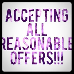 Accepting all reasonable offers🛍